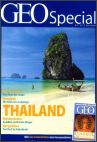 Thailand Reise Literatur - GEO Special Nr. 01/01 - Thailand Heftabbildung: GEO Special Nr. 01/01 - Thailand - vergriffen -  Abonnieren Wok und weg Abenteuerliches Kochen. Fr GEO wagte der schwbische Sternekoch Vincent Klink einen ungewhnlichen Kochkurs in Bangkok: bei den Feuermagiern der Garkchen. Im Tempel der Waldmnche Reif frs Kloster? Dann ab nach Wat Pah Nanachat. Wer auf Sex verzichtet, nur eine Mahlzeit pro Tag braucht und kaum Schlaf, wird hier dem Nirwana nher kommen. Kreuz-Fahrt: Archipel Glck Die einen zieht es zu Inseln, auf denen sich die Jugend der Welt trifft, die anderen suchen Strnde ohne Fuspuren, und irgendwann werden alle fndig: im Sden Thailands, im Meer der Inselsplitter Unbeschreiblich weiblich Sie sind nicht Mann noch Frau, sondern beides. "Kathoey", Andersartige, werden sie genannt, fest verankert in Thailands Kultur. Capri: Beim Adel der Insel Knstler, alter Adel und Wirtschaftsmagnaten: Statistisch weist Capri eine der hchsten Dichten pro Quadratmeter dieser seltenen und bewunderten Spezis im Mittelmeerraum auf. Tierleben: Tenre von der Stange Singtauben sind der Stolz der Muslime in Sdthailand. Und eine hochprozentige Wertanlage. Archologie: Die Palste der Gtter Ewigkeiten lagen sie vergessen im Grenzland zu Kambodscha, heute werden Thailands alte Khmer-Tempel restauriert. Und stehen Besuchern wieder offen. Bergvlker: Das Dorf im Nebelwald Seit kurzem fhrt eine Strae in das Bergnest Ban Huai Hee. Seither kommen auch Touristen. Und bringen den Bauern Kunde von einer exotischen Welt: der unseren. Historie Niemand hat Thailand so radikal verndert wie Knig Chulalongkorn (1853-1910). Er war der erste Monarch, der seine Untertanen zu Brgern erklrte. Was diese entsetzte. Drogen: Pillen aus dem Dschungel Die Drogenbarone des Goldenen Dreiecks berschwemmen Thailand mit billigen Amphetamin-Tabletten. Wohnkultur: Spitzen-Architektur Ob Hotels oder luxurise Privathuser - es wird wieder im Thai-Stil gebaut. Wie sich die sinnliche Tradition mit der Moderne verbinden lsst, das hat ausgerechnet ein Auslnder vorgemacht. Antiquitten Bangkok ist Asiens Zentrum fr alte Kunst. Doch Vorsicht: Viele Exponate sind gestohlen - oder geflscht. Bangkok: Baustelle Zukunft Vor sieben Jahren: Wirtschaftswunder! Vor vier Jahren: Crash! Und heute? Bangkok hat die Asienkrise als Chance genutzt - und entwirft die Zukunft des Fernen Ostens. Sex-Industrie Thailand ist fr seine Rotlichtviertel weltweit berchtigt. Doch Auslnder machen nur den kleinsten Teil der Freier aus Audem im Heft: Der bewhrte Reise-Service mit Tipps und Adressen fr ganz Thailand, sowie GEO-Plus, der Erlebnisfhrer zum Herausnehmen mit Insidertipps fr die beiden Metropolen Bangkok und Chiang Mai.