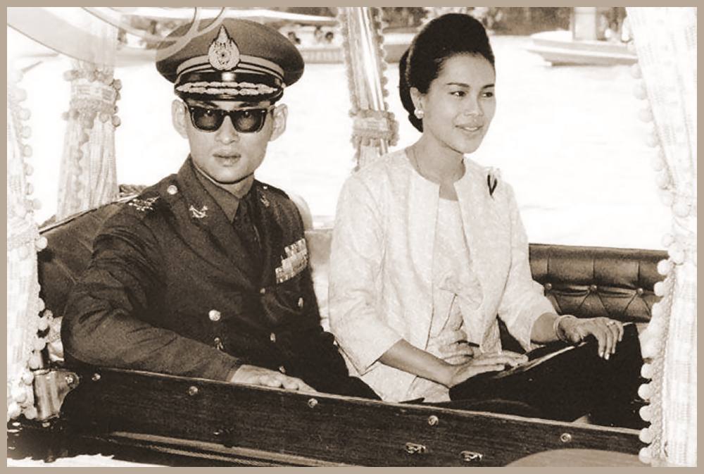 Tot königin sirikit König thailand