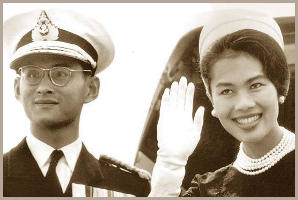 Portrait Knig Bhumibol Adulyadej und Knigin Sirikit