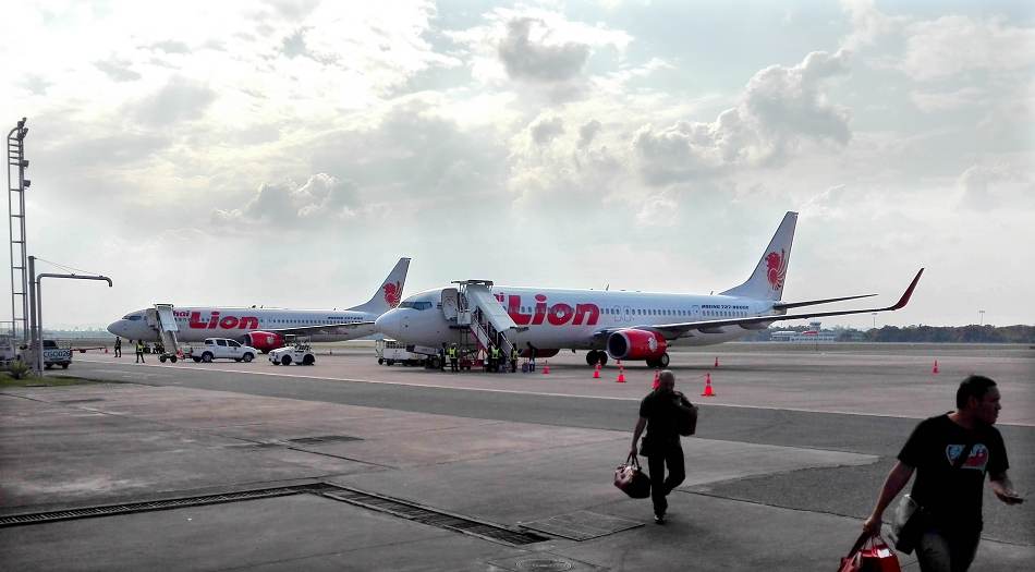 Surat-Thani Airport Lion Air ticket counter (Flugplan / Check-in-Informationen)