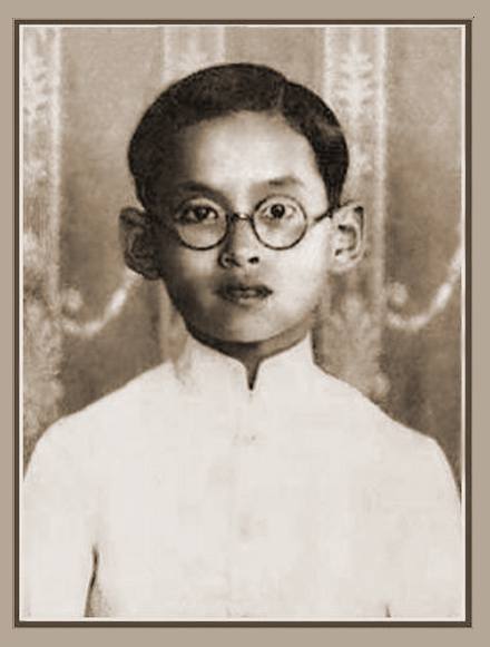 Knig Bhumibol als Kind